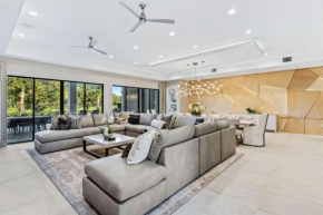 The Ultimate Vacation Mansion-TT463